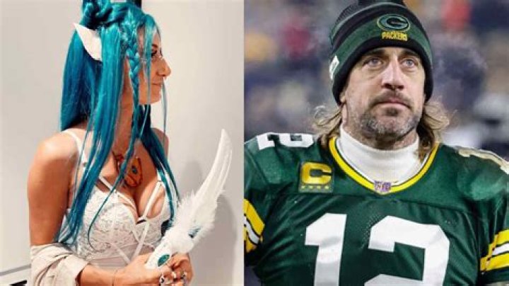 All BULLSH*T, Aaron Rodgers girlfriend calls out the quarterback over his inaction