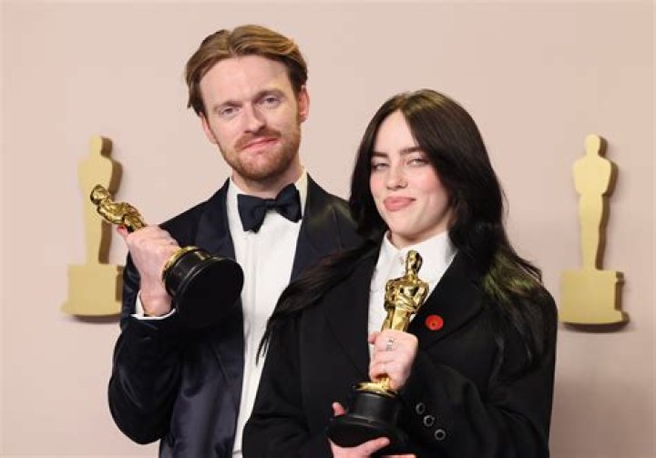 Billie Eilish Brother: Meet Finneas ·