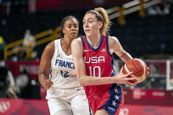 Breanna Stewart Age, Height, Bio, Parents, Net Worth, Boyfriend