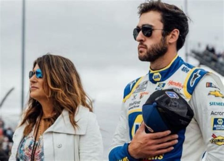Chase Elliott Height, Weight, Net Worth, Age, Birthday, Wikipedia, Who, Nationality, Biography