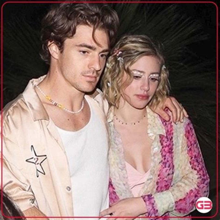 Did Lili Reinhart Break Up With Boyfriend?