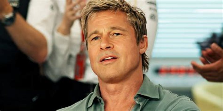 Edward Norton Injured His Thumb on Brad Pitt's Abs While Filming 'Fight Club'