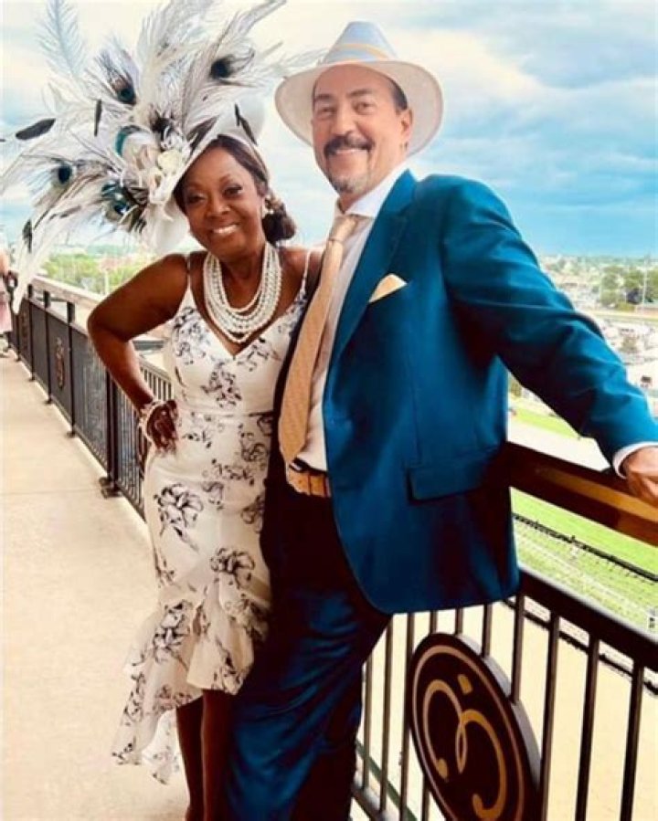 Elle Duncan Bio [2023 Update]: Husband & Net Worth
