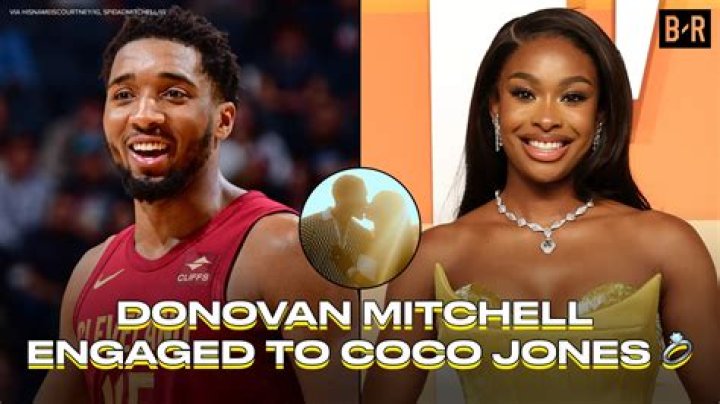 How rich is Donovan Mitchell ·