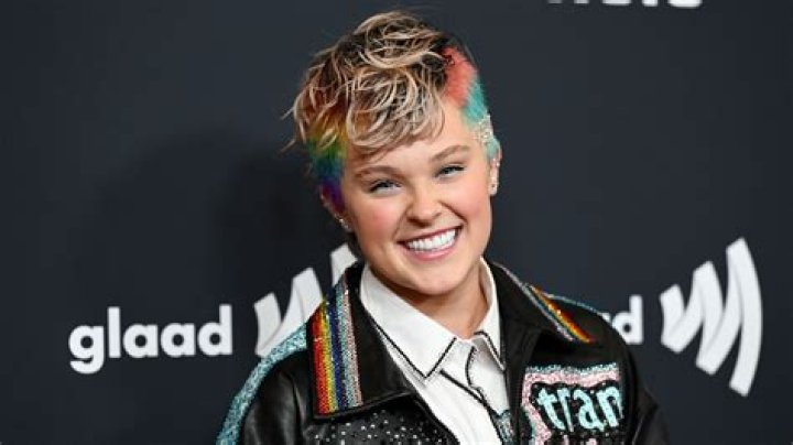 How Rich is JoJo Siwa Today: What is Her Net Worth