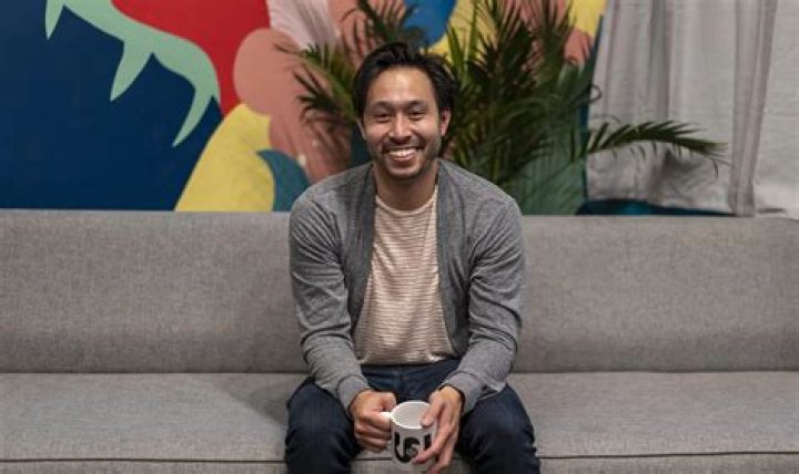 How tall is Ryan Bergara: Biography, Net Worth & more