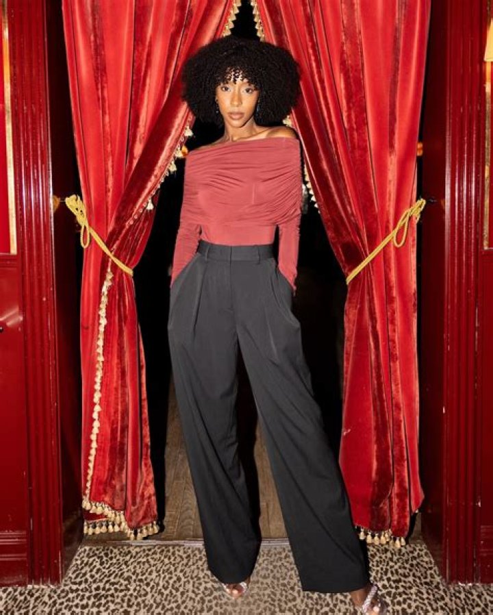 Is Ebony Obsidian Married?