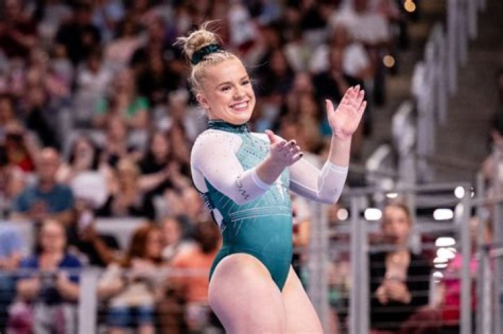 Joscelyn Roberson Weight, Wikipedia, Height, Gymnastics, College, Floor, Instagram ·