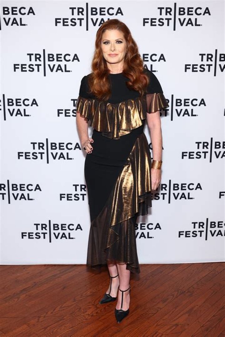 NovaBlog | Debra Messing Bio (Wiki)