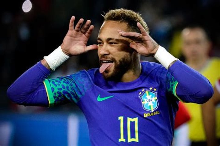 The Untold Story Of Neymar's Sister
