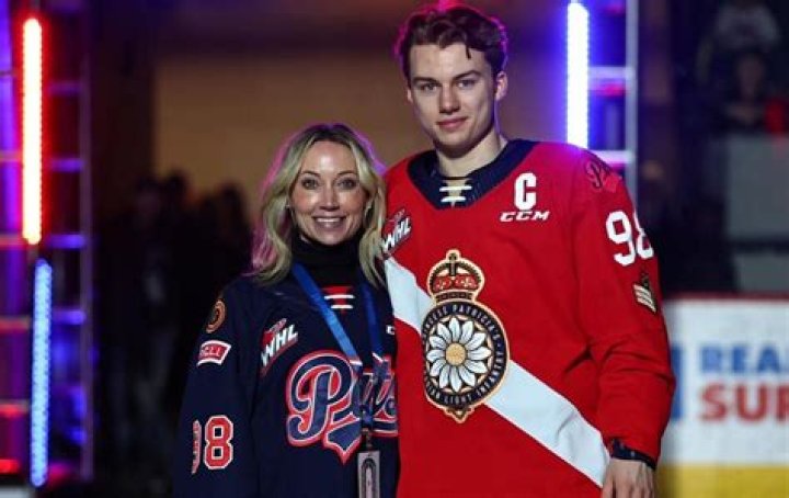 Who Is Corey Perry's Wife Blakeny?