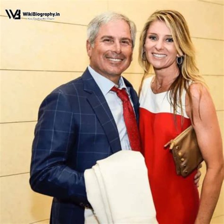 Who is Suzanne Hannemann? Wiki, Bio, Age, Height, Net Worth, Fred Couples New Wife ·