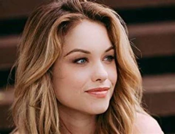 Wiki, Bio, Age, Family, Career, Net Worth, Husband ·