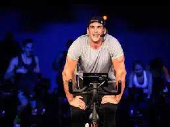 Wiki, Bio, Age, Family, Career, Net Worth, Peloton, Dancer ·