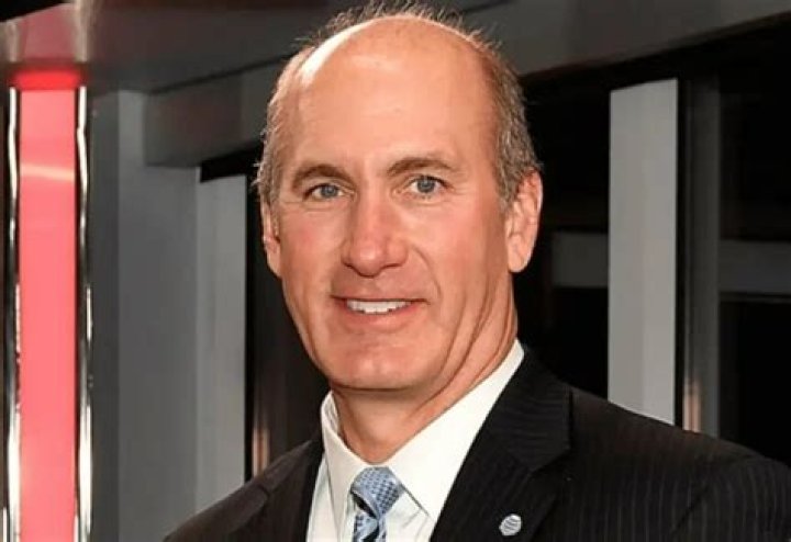 Wiki, Bio, Age, Family, Career, Net Worth, Wife ·