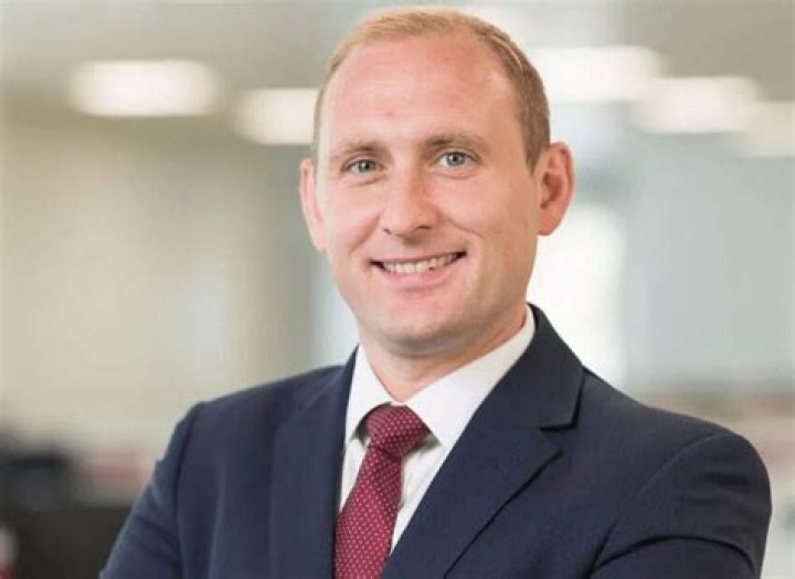 Wiki, Bio, Age, Family, Career, Wife, Net Worth ·