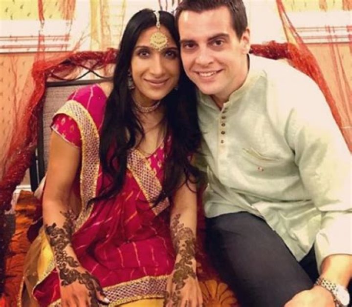 Wiki, Bio, Age, Height, Husband, Net Worth, Kids ·