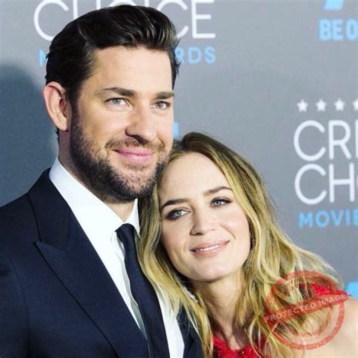 Wiki, Bio, Age, Height, Net Worth, Nationality, Boyfriend ·