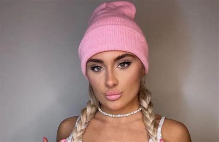 Wiki, Bio, Age, Net Worth, Family, Career, Nationality ·