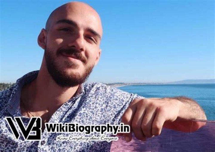 Wiki, Bio, Age, Relationships, Career, Parents ·