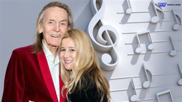 Wiki, Bio, Age, Wife, Death, Children, Net Worth ·